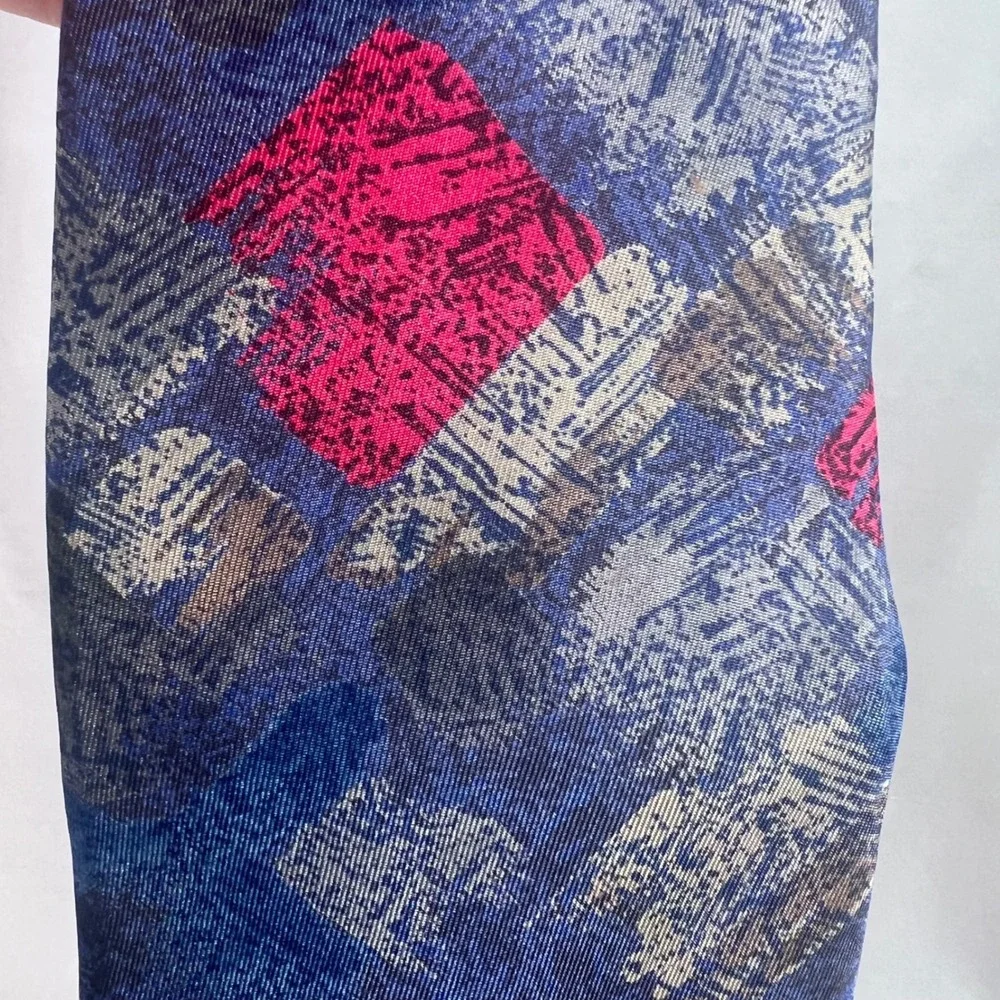 Damon Vintage Necktie Silk Abstract Heathered Vibrant Blue Made in USA 3x58‎